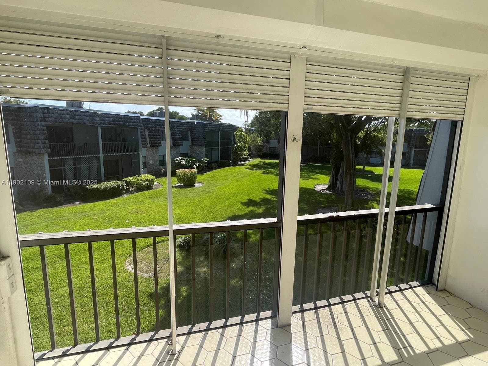 OAKLAND SHORES CONDOMINIU · #B204 in Oakland Park - Photo 23