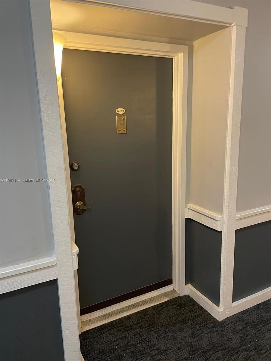 OAKLAND SHORES CONDOMINIU · #B204 in Oakland Park - Photo 4