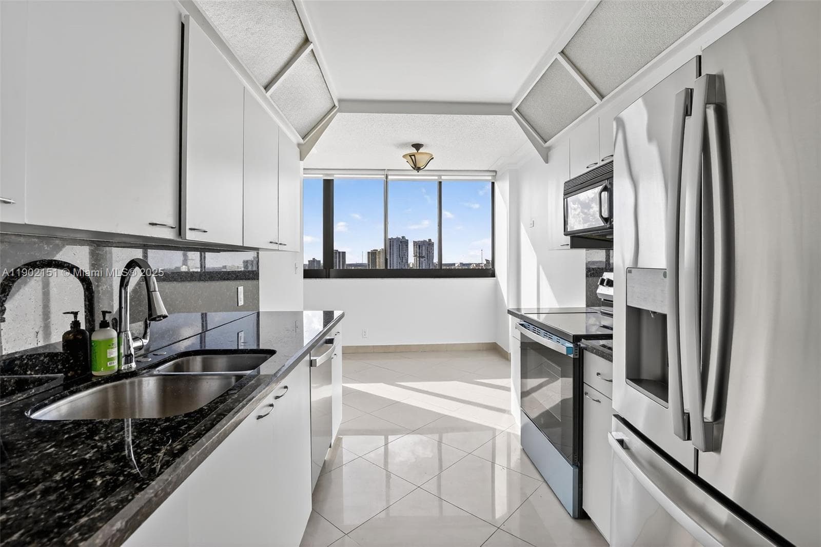THE LANDMARK · #1405 in Aventura - Photo 17