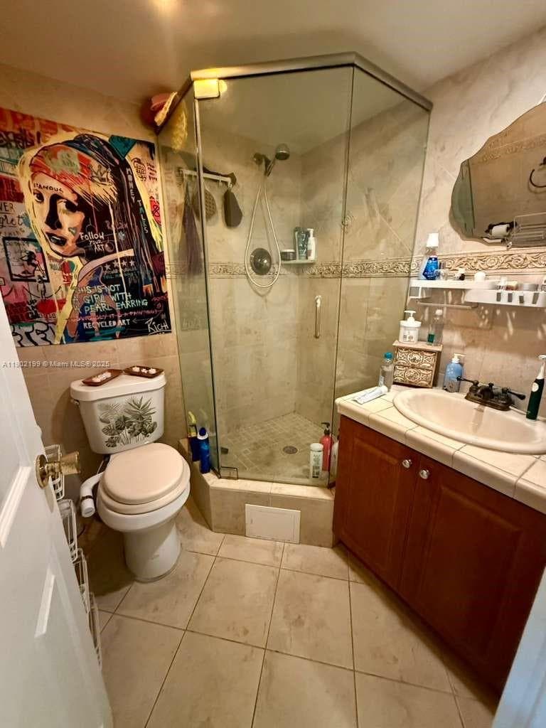 THE CARRIAGE HOUSE CONDO · #131 in Miami Beach - Photo 14