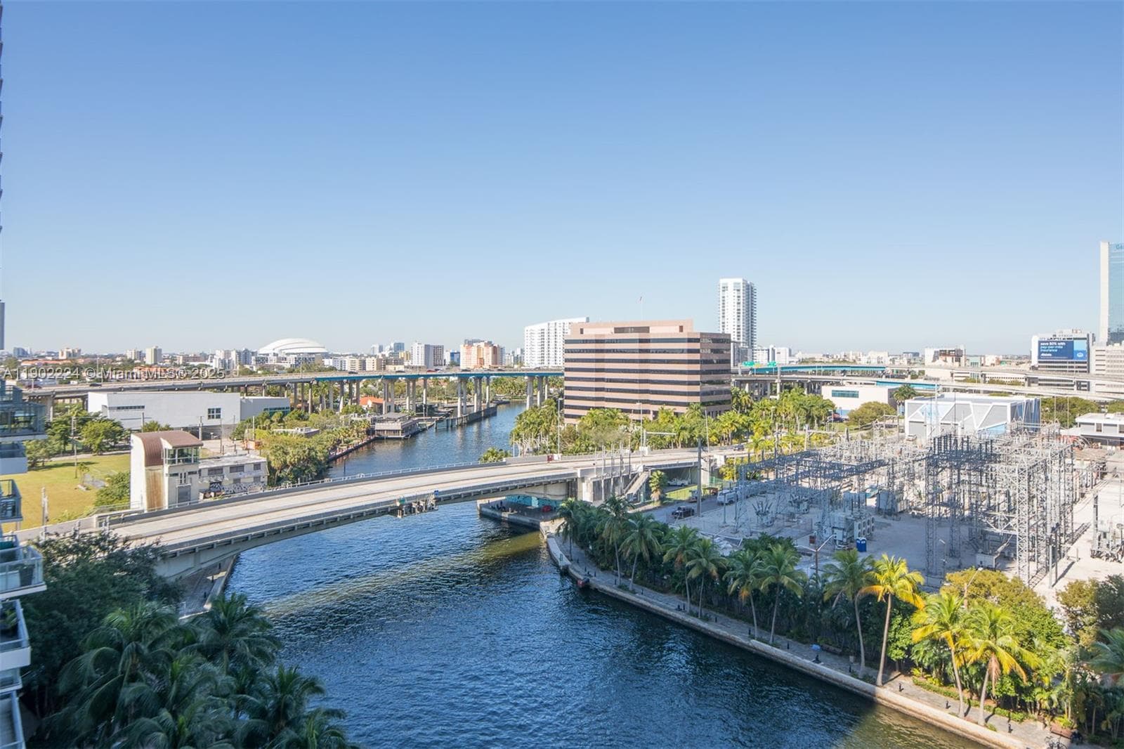NEO VERTIKA CONDO · #1215 in Miami - Photo 46