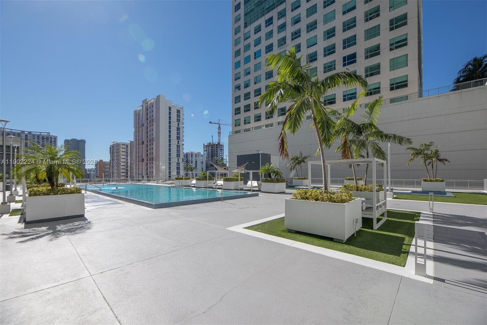 NEO VERTIKA CONDO · #1215 in Miami - Photo 43