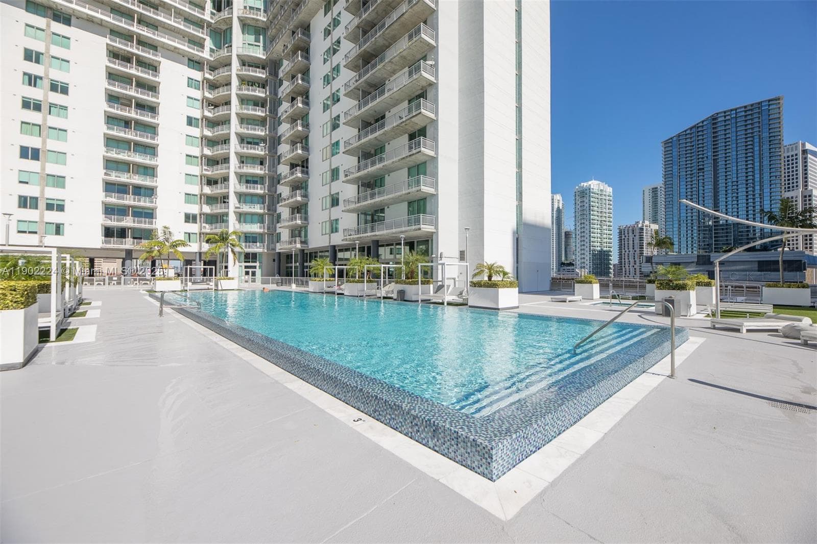 NEO VERTIKA CONDO · #1215 in Miami - Photo 41