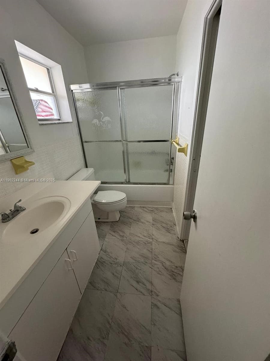 Biscayne Lake Gardens · #D329 in Aventura - Photo 7