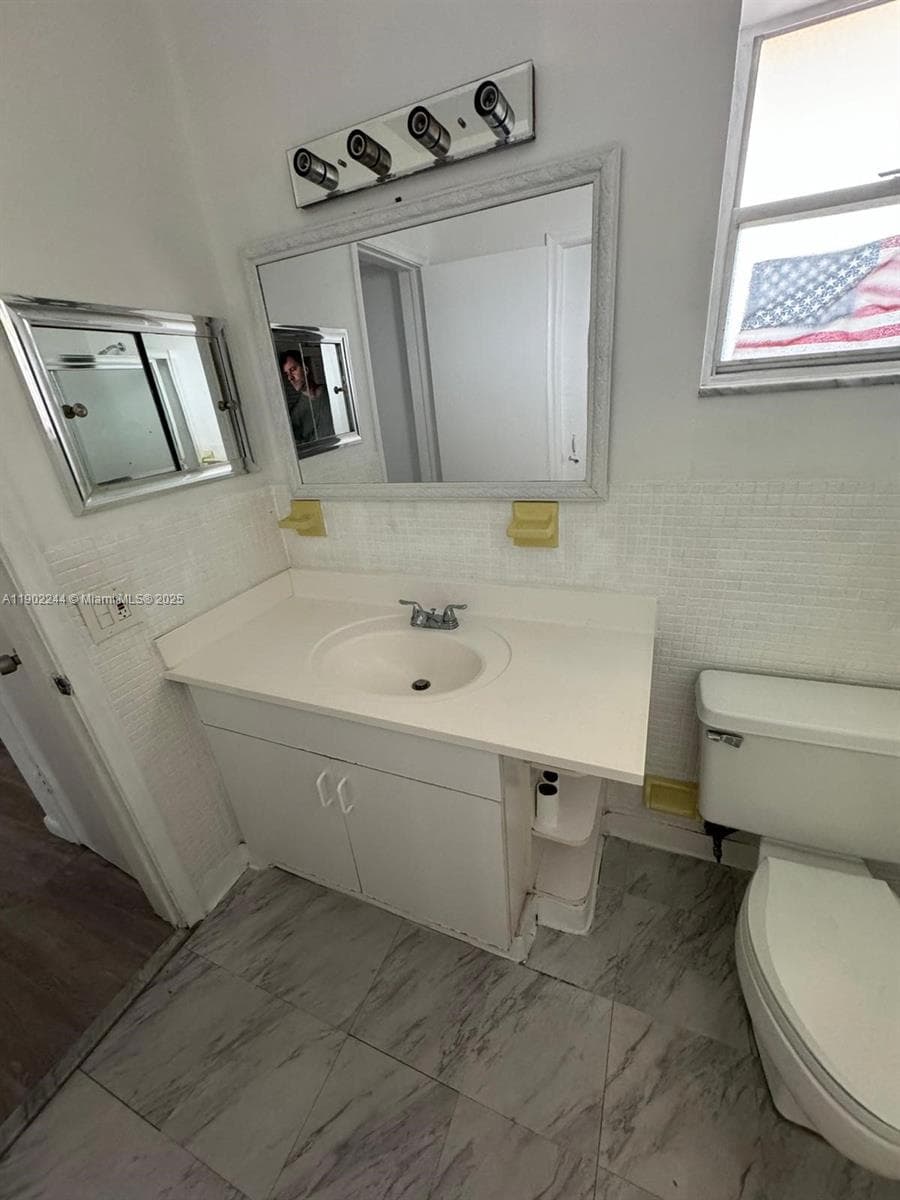 Biscayne Lake Gardens · #D329 in Aventura - Photo 11