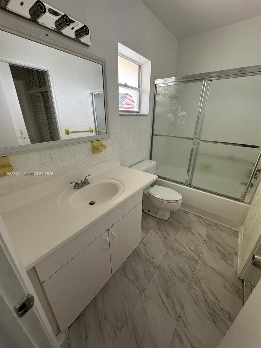 Biscayne Lake Gardens · #D329 in Aventura - Photo 19