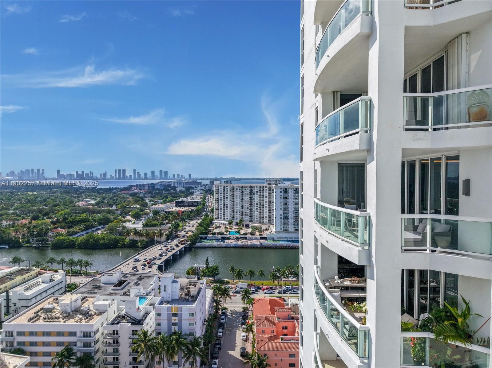 LA TOUR CONDO · #2101 in Miami Beach - Photo 46