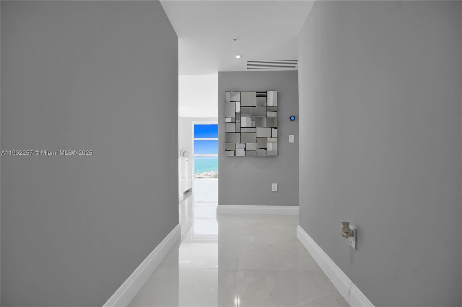 LA TOUR CONDO · #2101 in Miami Beach - Photo 47
