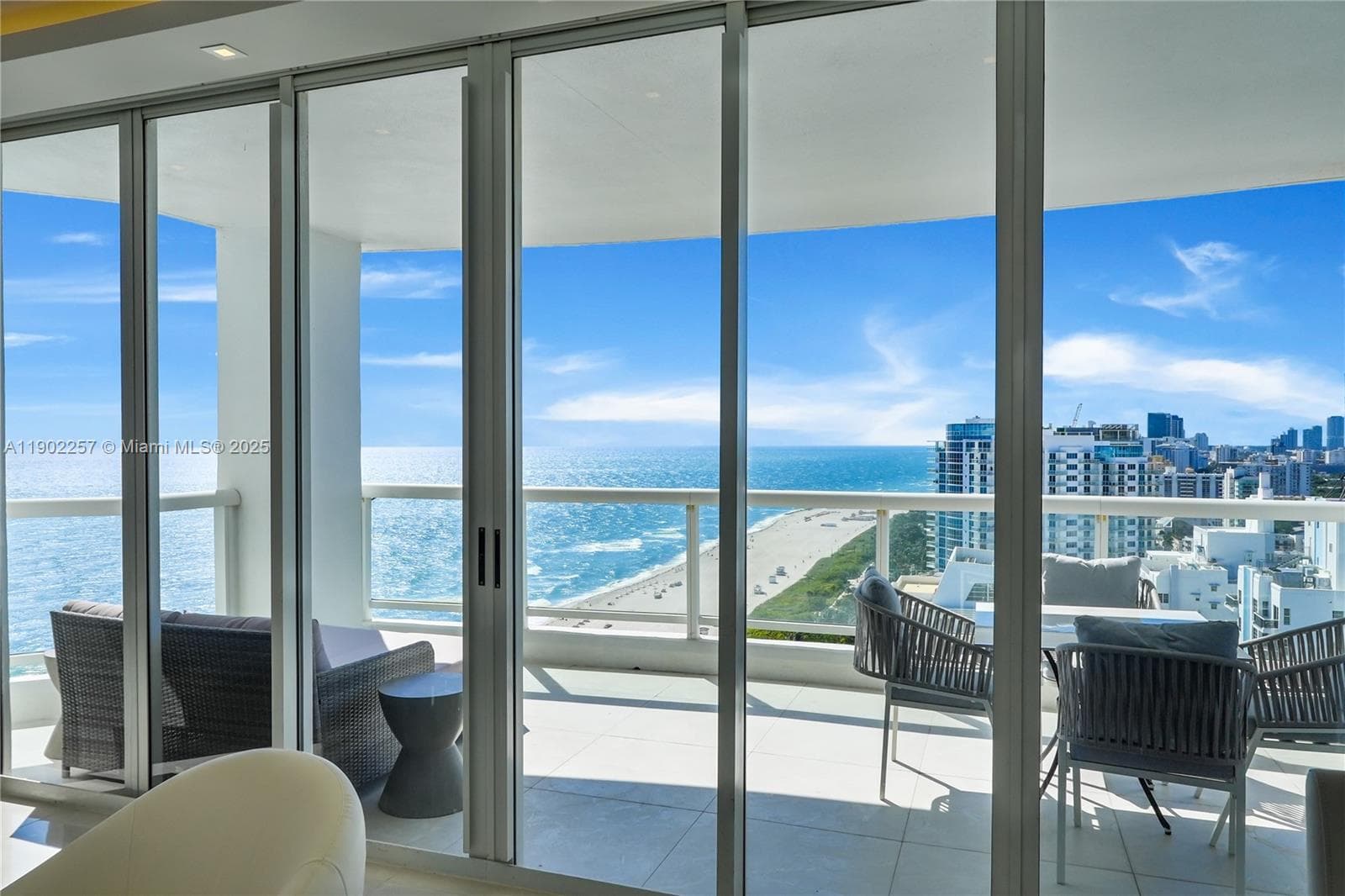 LA TOUR CONDO · #2101 in Miami Beach - Photo 20