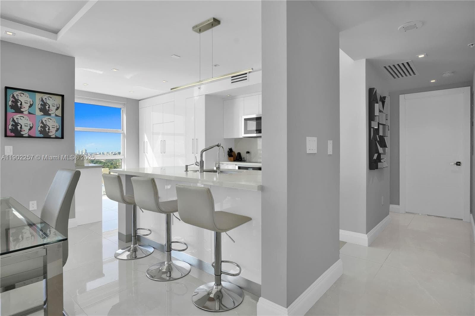 LA TOUR CONDO · #2101 in Miami Beach - Photo 10