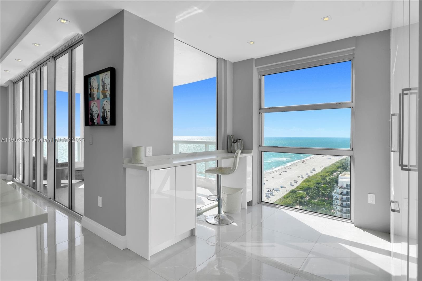 LA TOUR CONDO · #2101 in Miami Beach - Photo 4