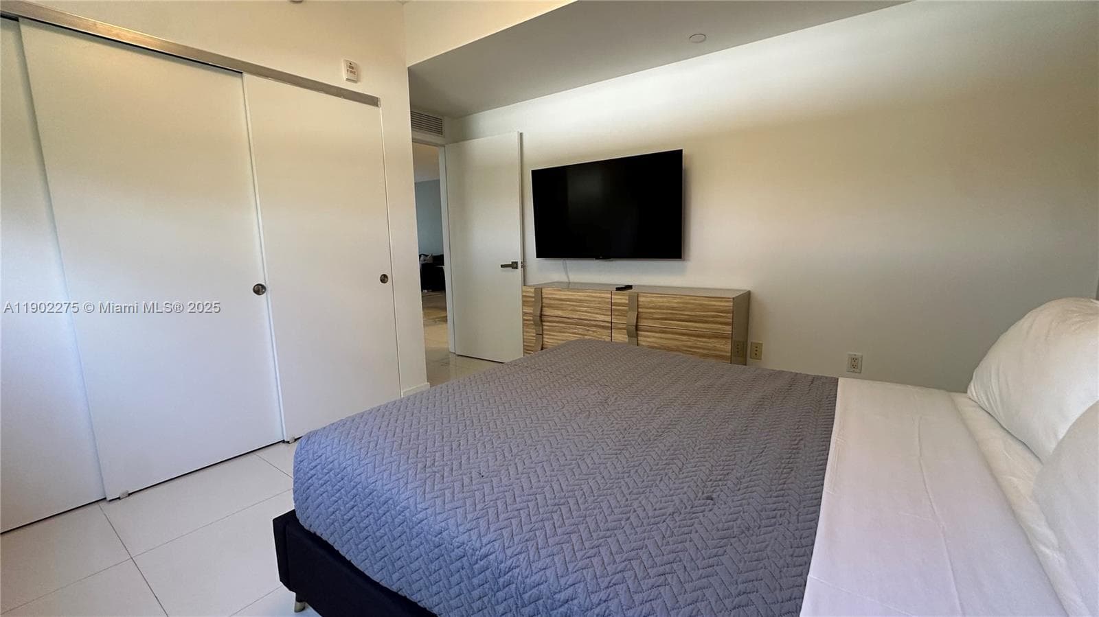 Bay Breeze Residences · #302 in Bay Harbor Islands - Photo 22