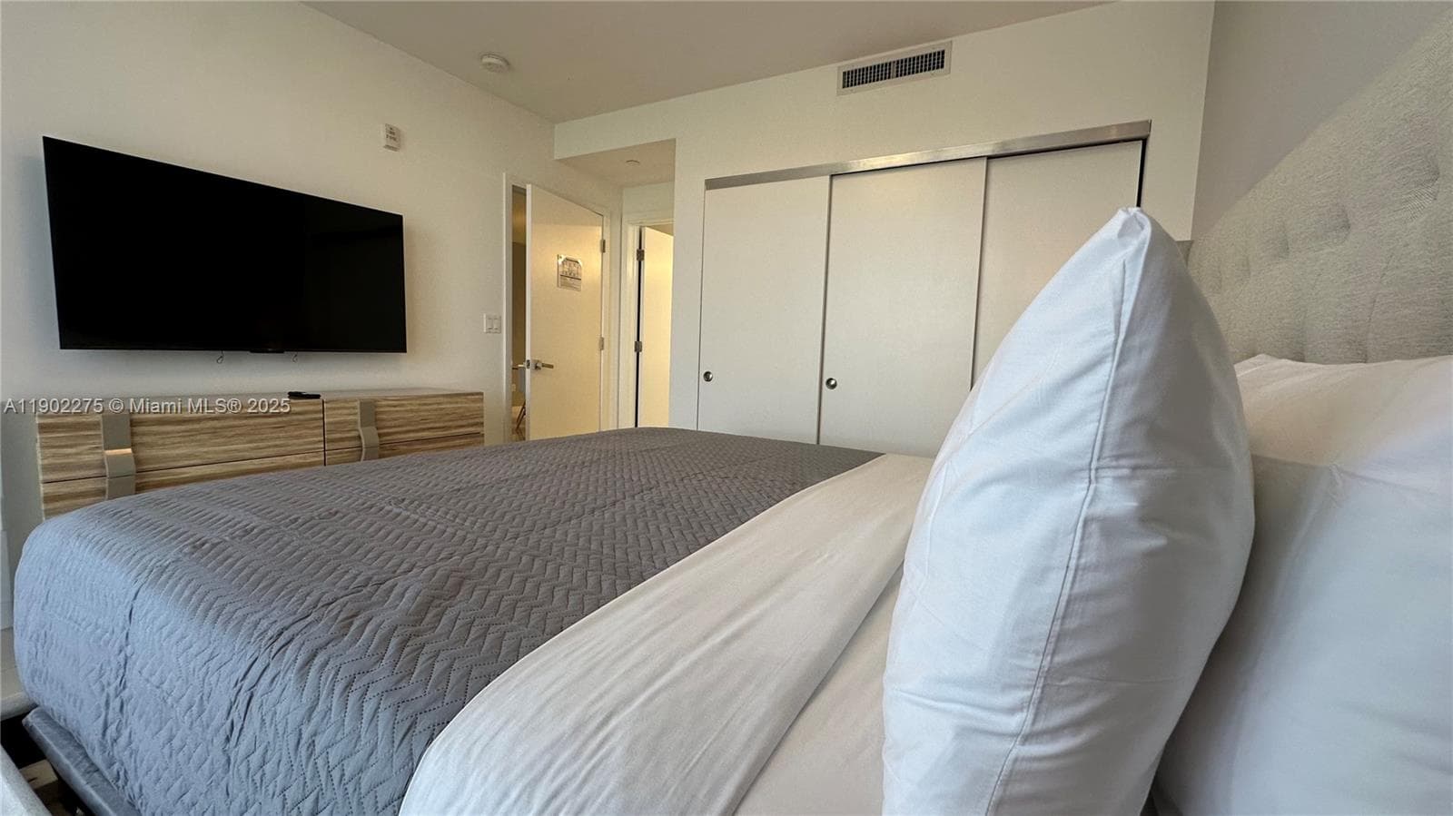 Bay Breeze Residences · #302 in Bay Harbor Islands - Photo 15