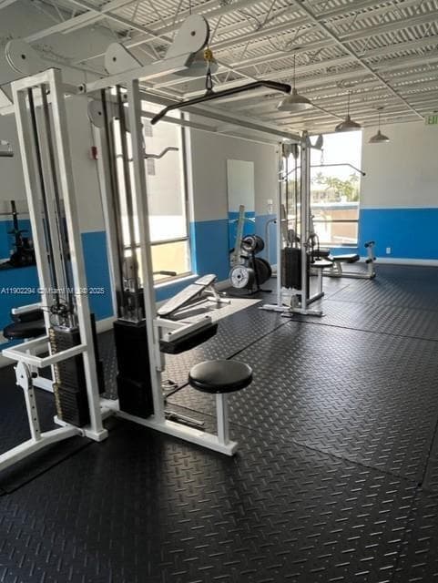 FAIRWAYS ROYALE CONDO · #204 in Hallandale Beach - Photo 20