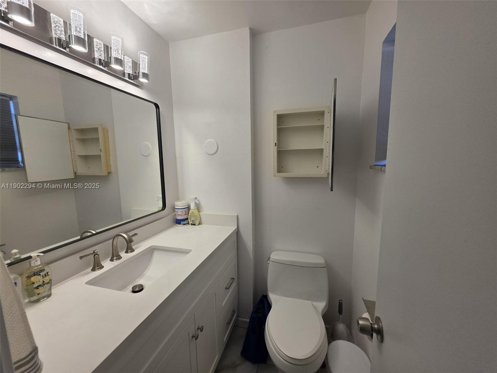 FAIRWAYS ROYALE CONDO · #204 in Hallandale Beach - Photo 30