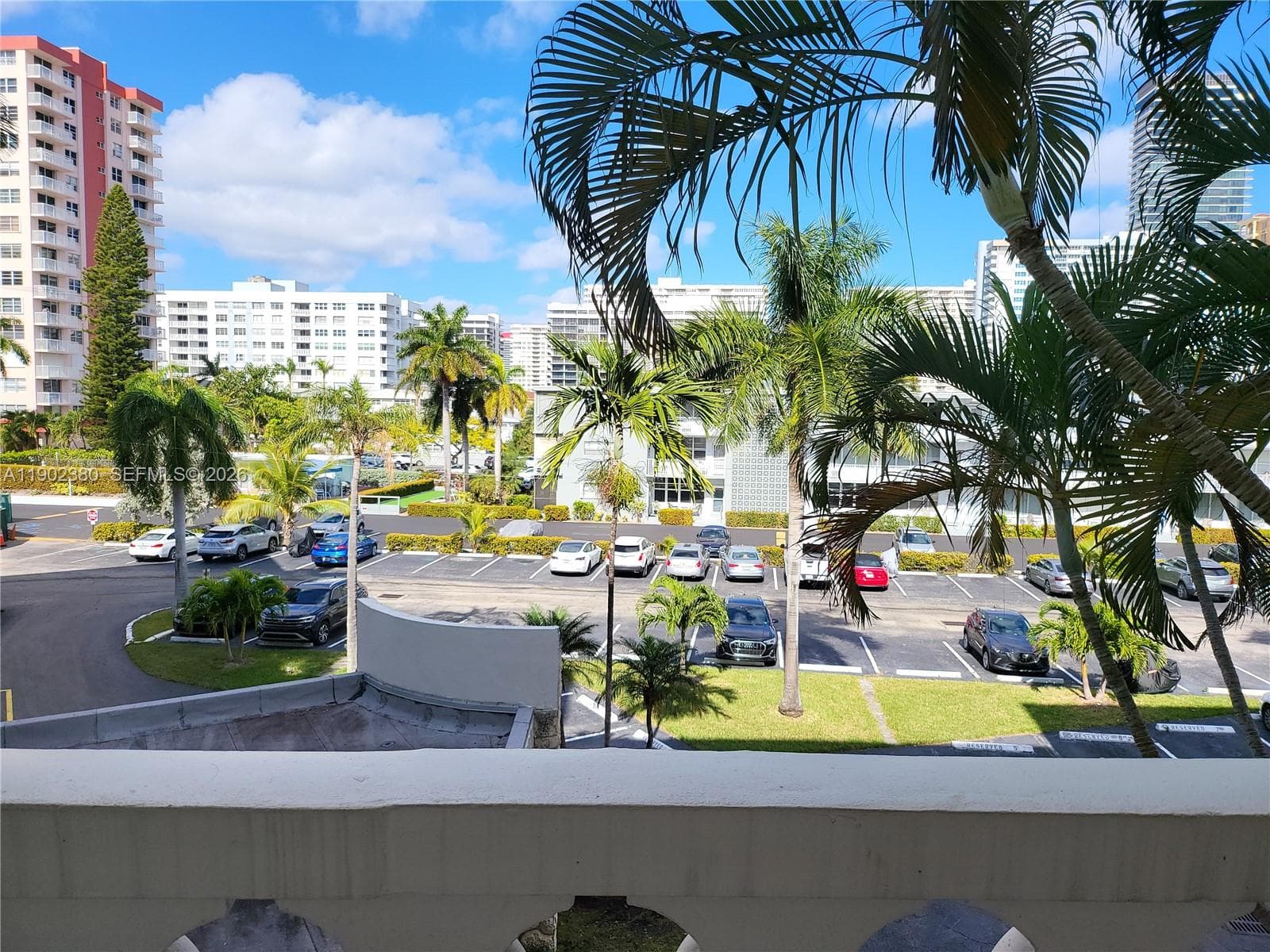 GOLDEN VIEW CONDO · #306 in Hallandale Beach - Photo 27