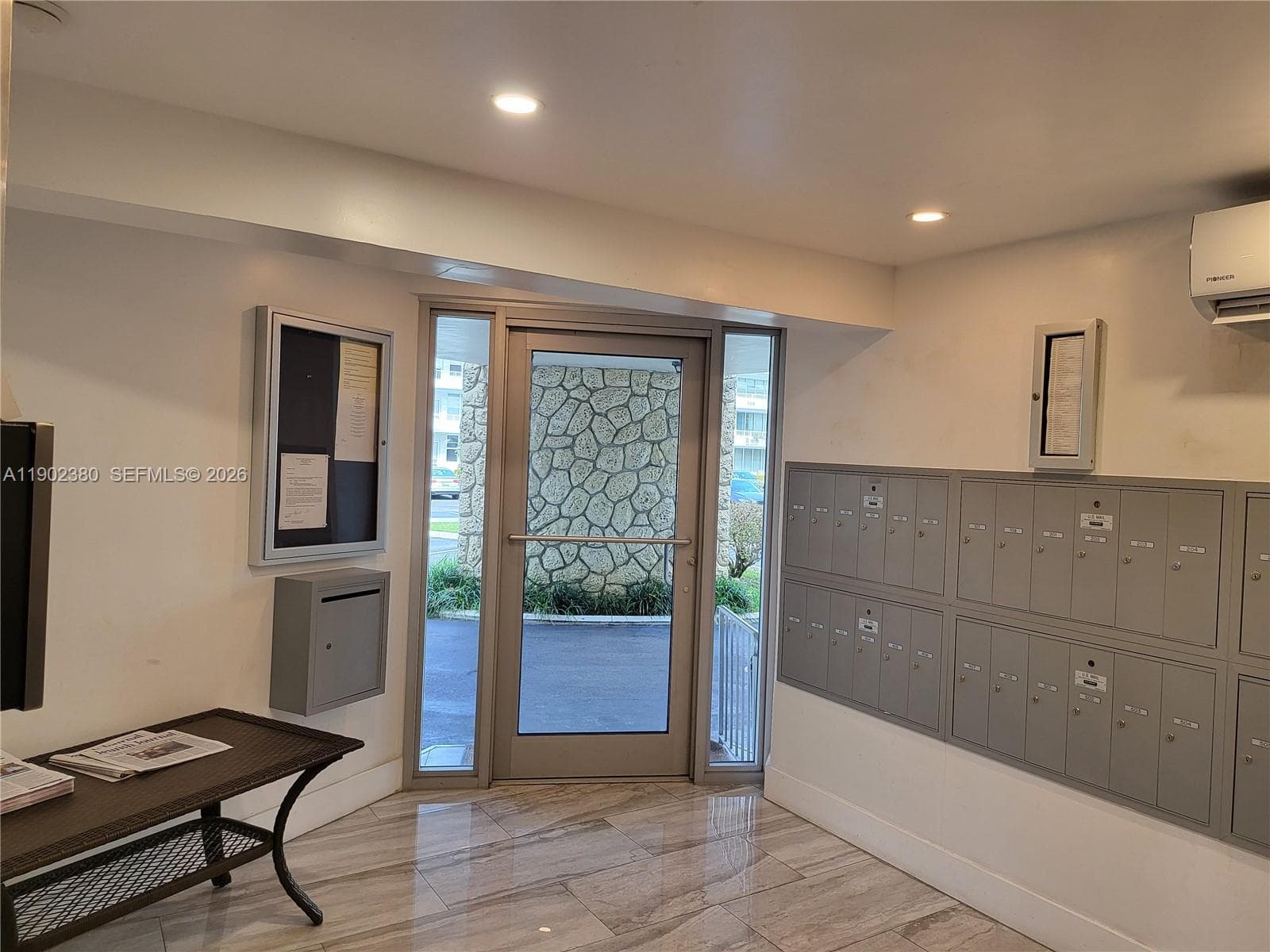 GOLDEN VIEW CONDO · #306 in Hallandale Beach - Photo 2
