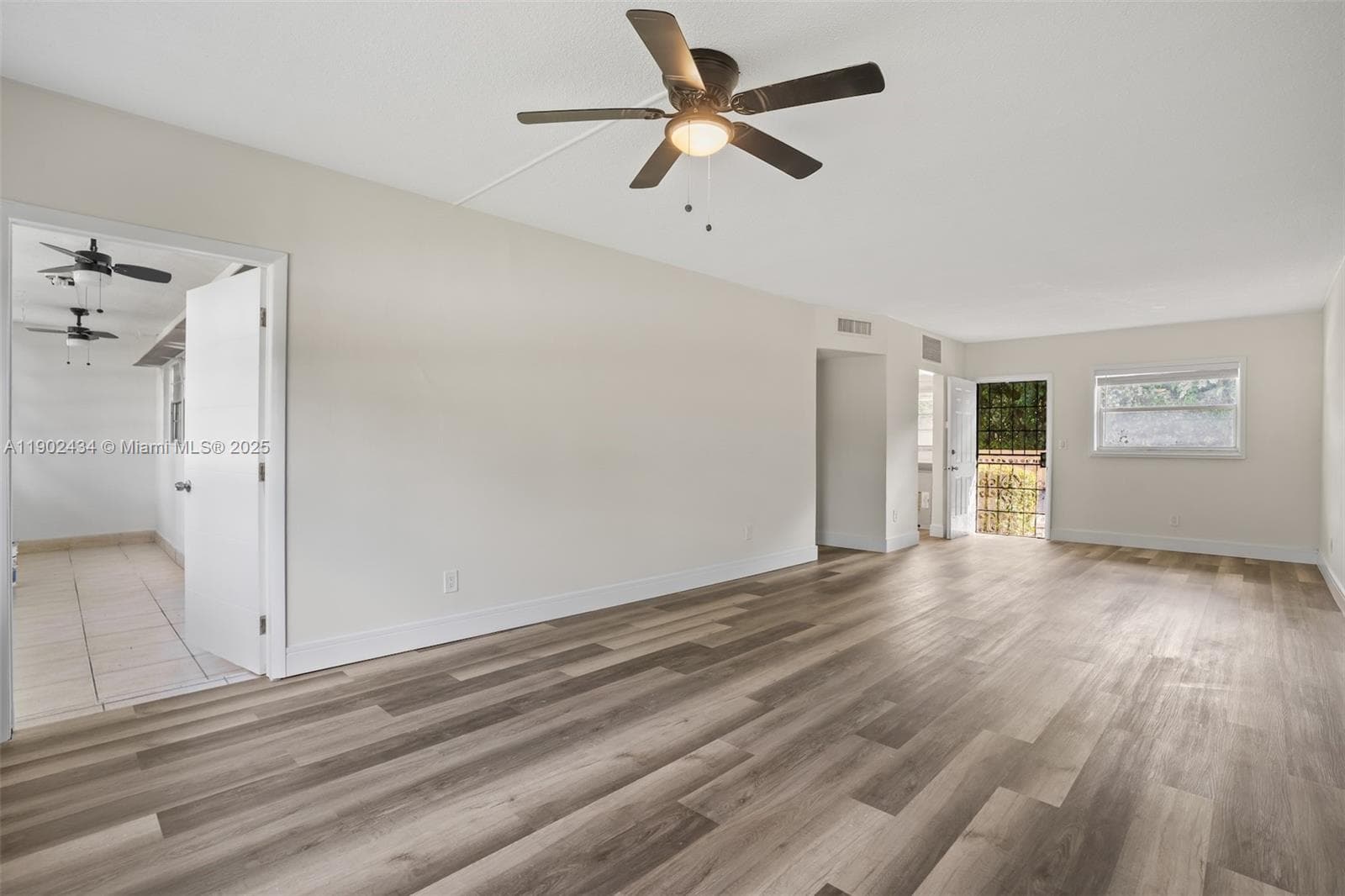 BISC LAKE GARDENS NO 2 BL · #F110 in Aventura - Photo 9