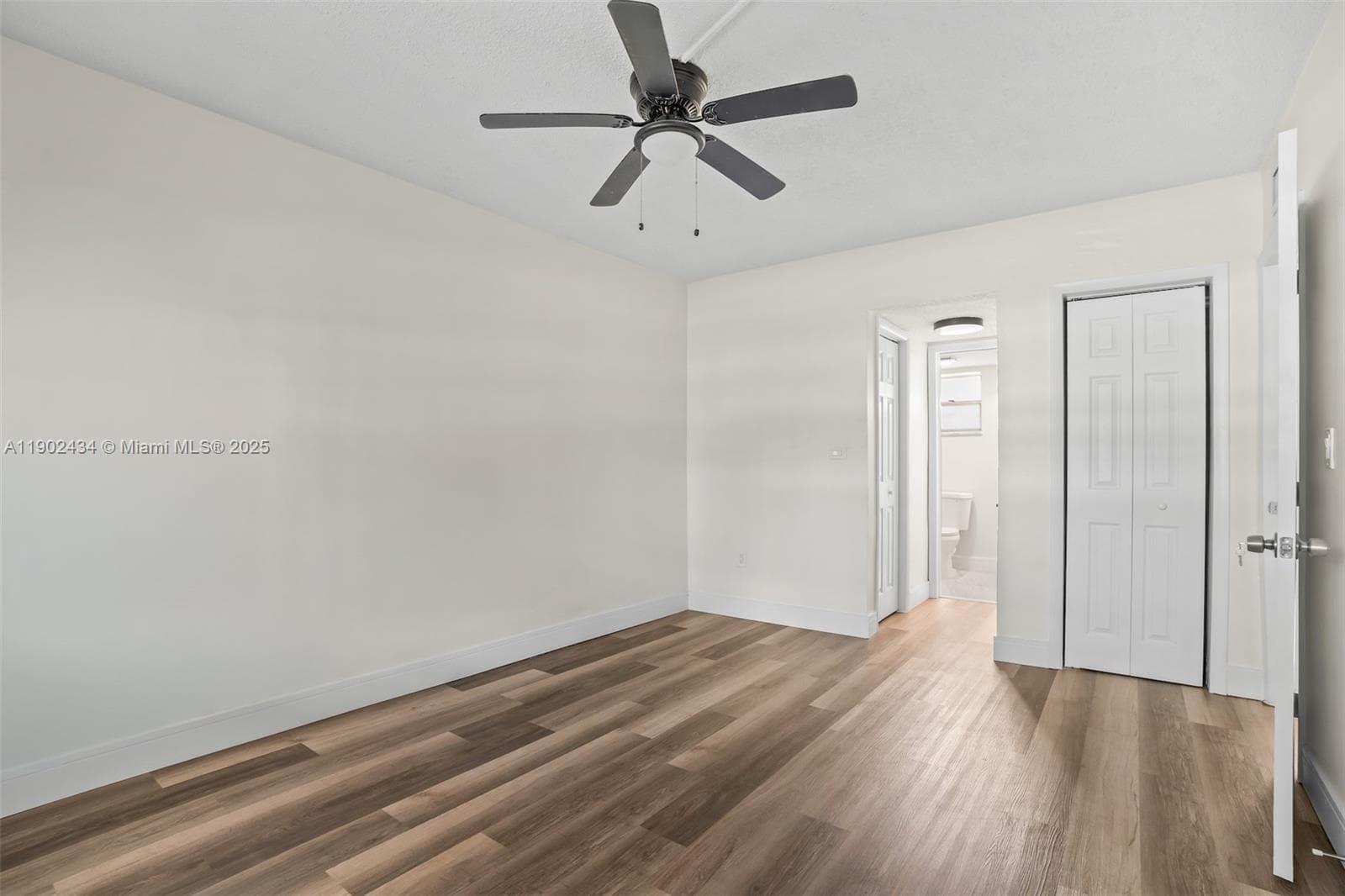 BISC LAKE GARDENS NO 2 BL · #F110 in Aventura - Photo 14