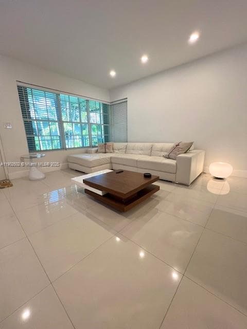 REX GARDENS CONDO · #12 in Bay Harbor Islands - Photo 2