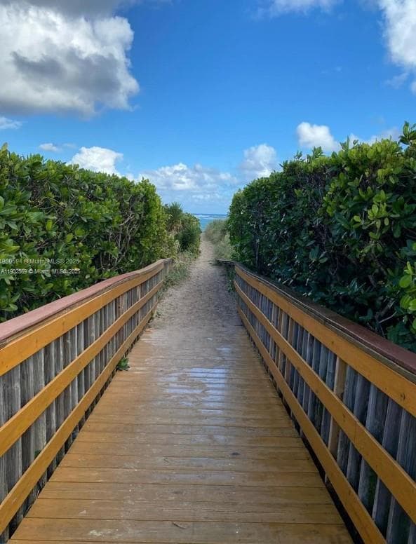 GOLDEN CACHE CONDO · #1 in Pompano Beach - Photo 18