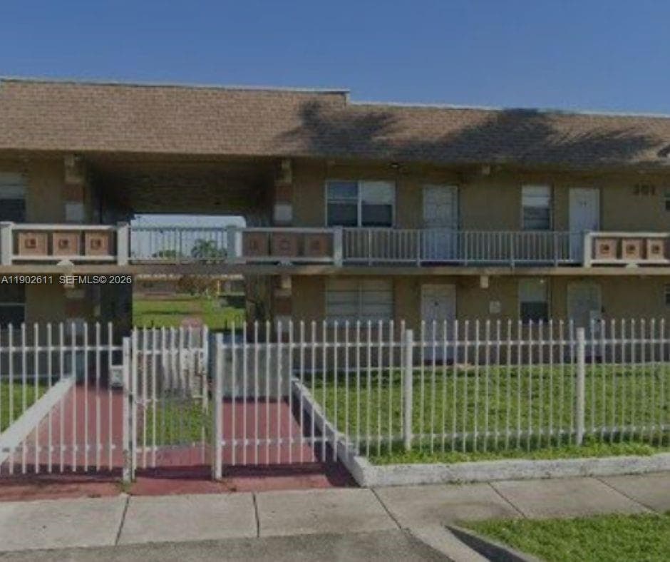 NEW WORLD CONDO APTS II · #136 in Miami Gardens - Photo 1