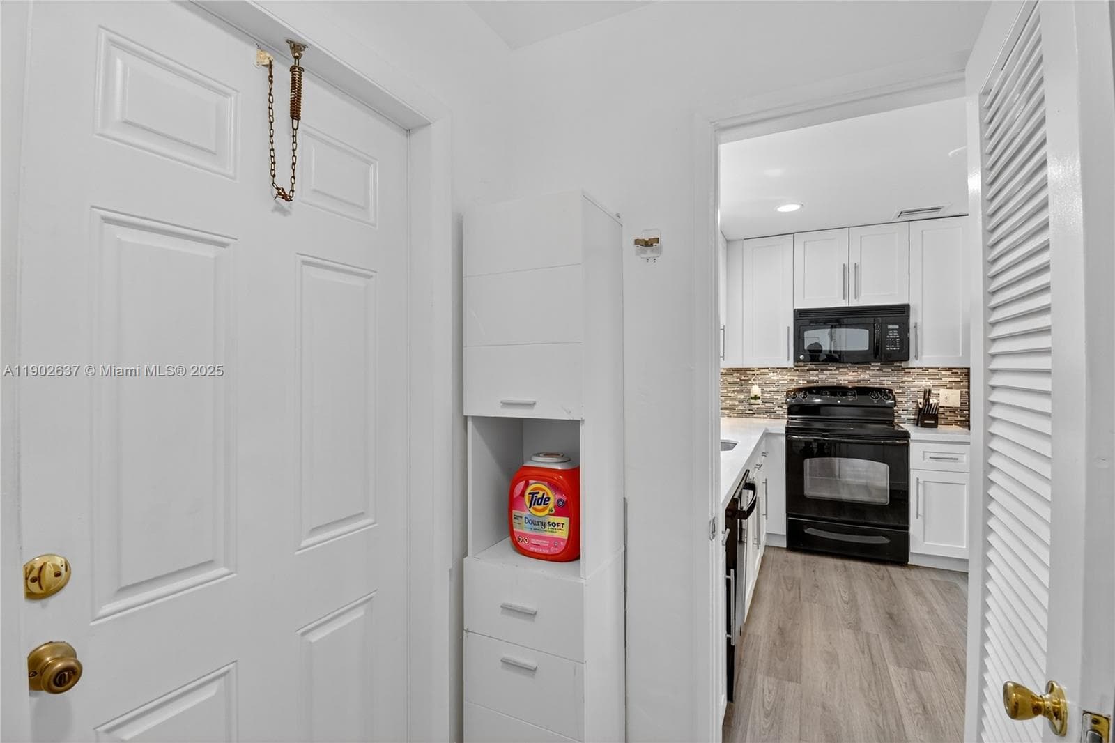 554 NW 46th St #1 photo 18