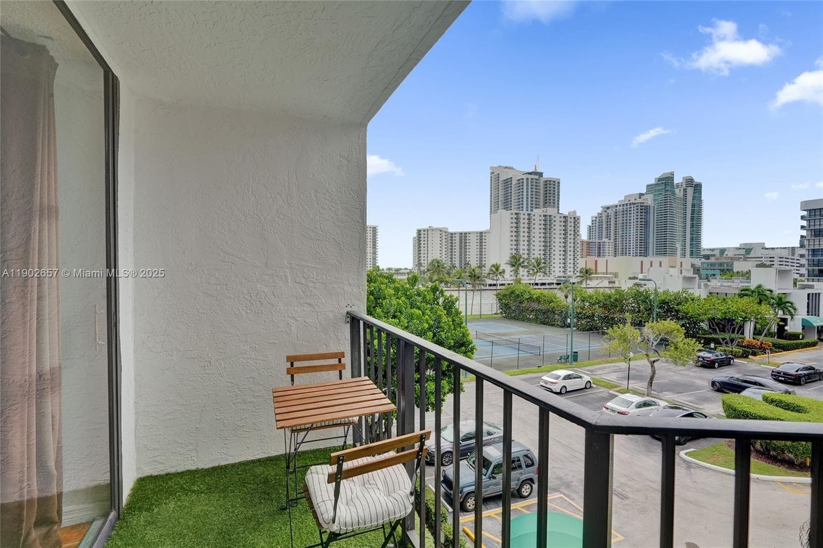 OCEANVIEW PARK CONDO · #412 in Hallandale Beach - Photo 17