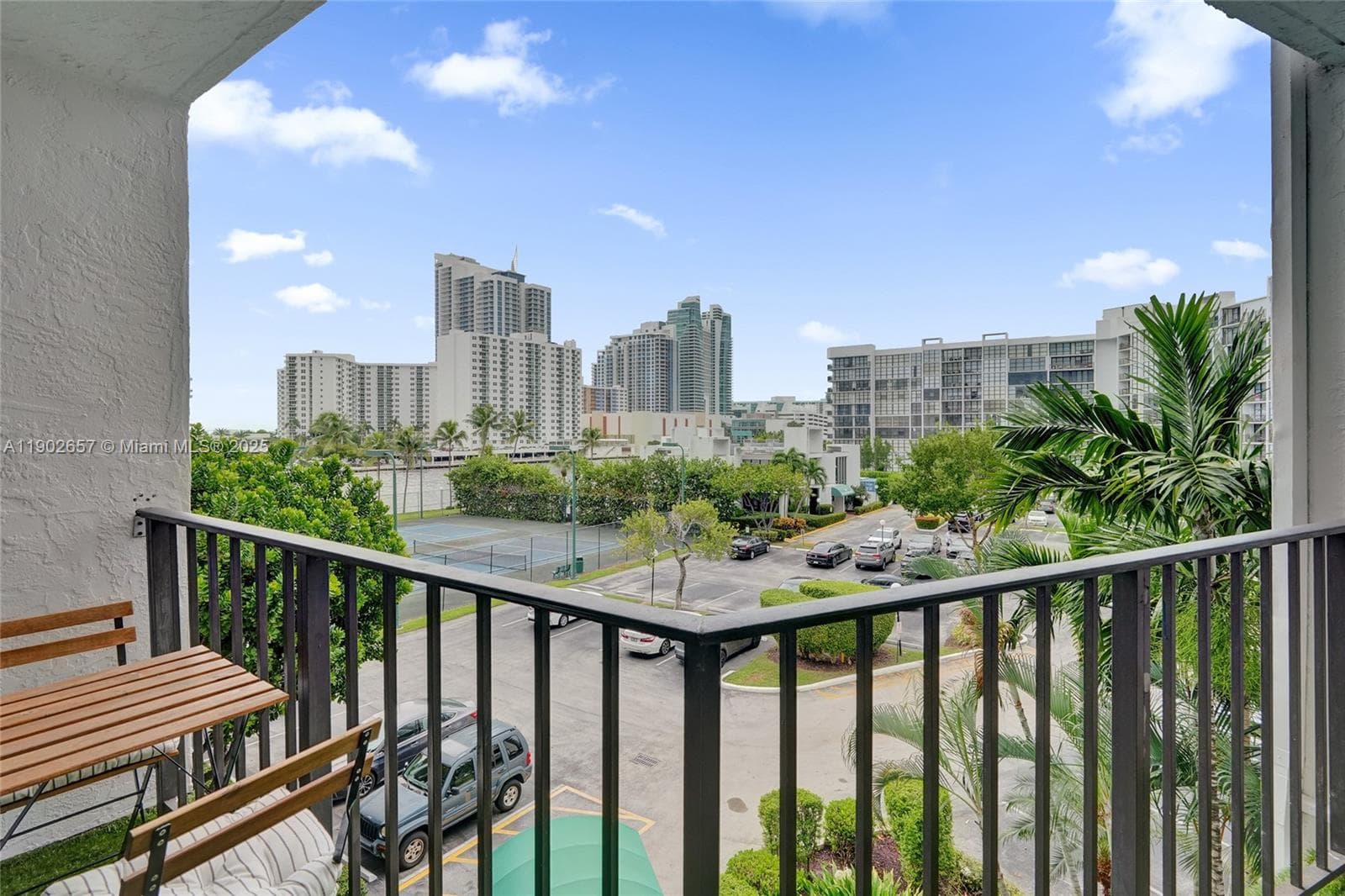 OCEANVIEW PARK CONDO · #412 in Hallandale Beach - Photo 16