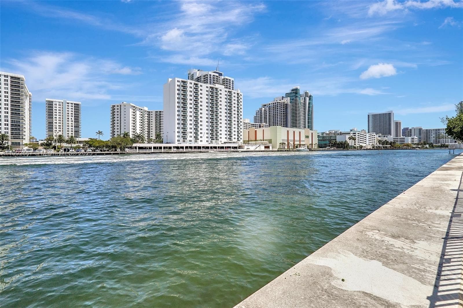 OCEANVIEW PARK CONDO · #412 in Hallandale Beach - Photo 28