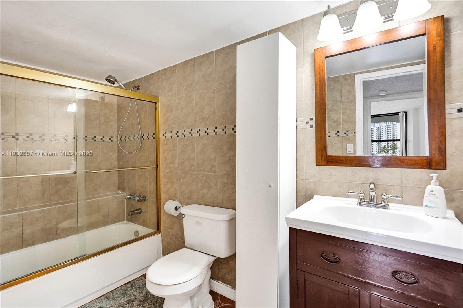 OCEANVIEW PARK CONDO · #412 in Hallandale Beach - Photo 18