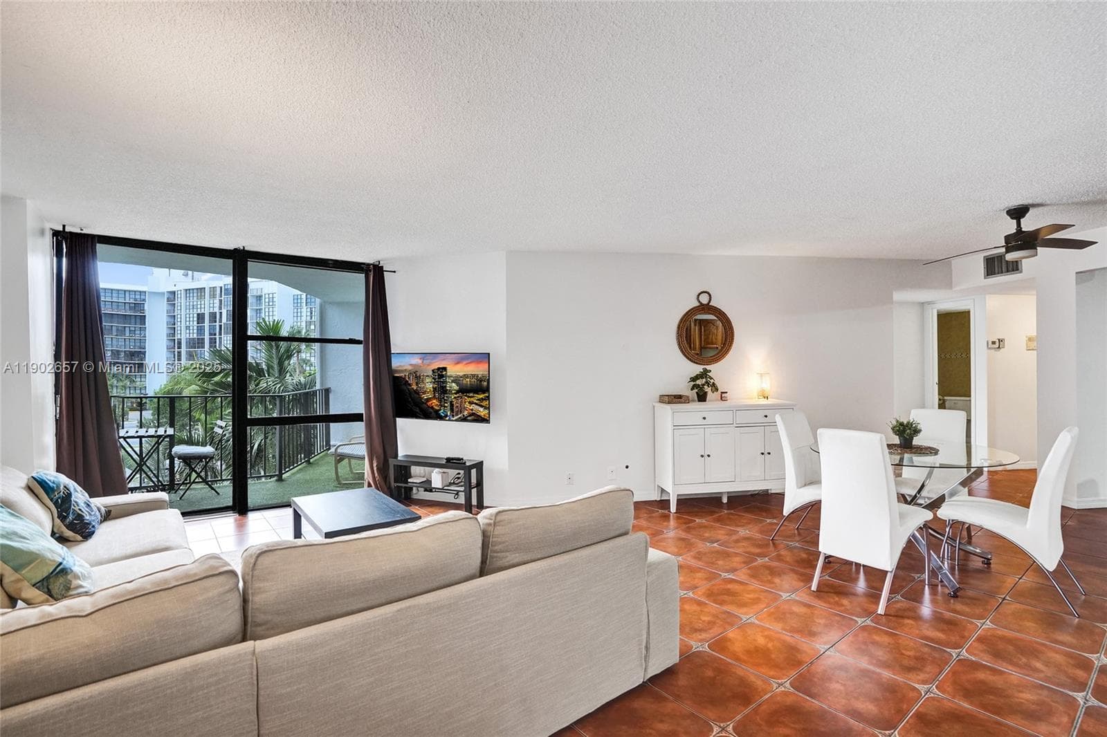 OCEANVIEW PARK CONDO · #412 in Hallandale Beach - Photo 11