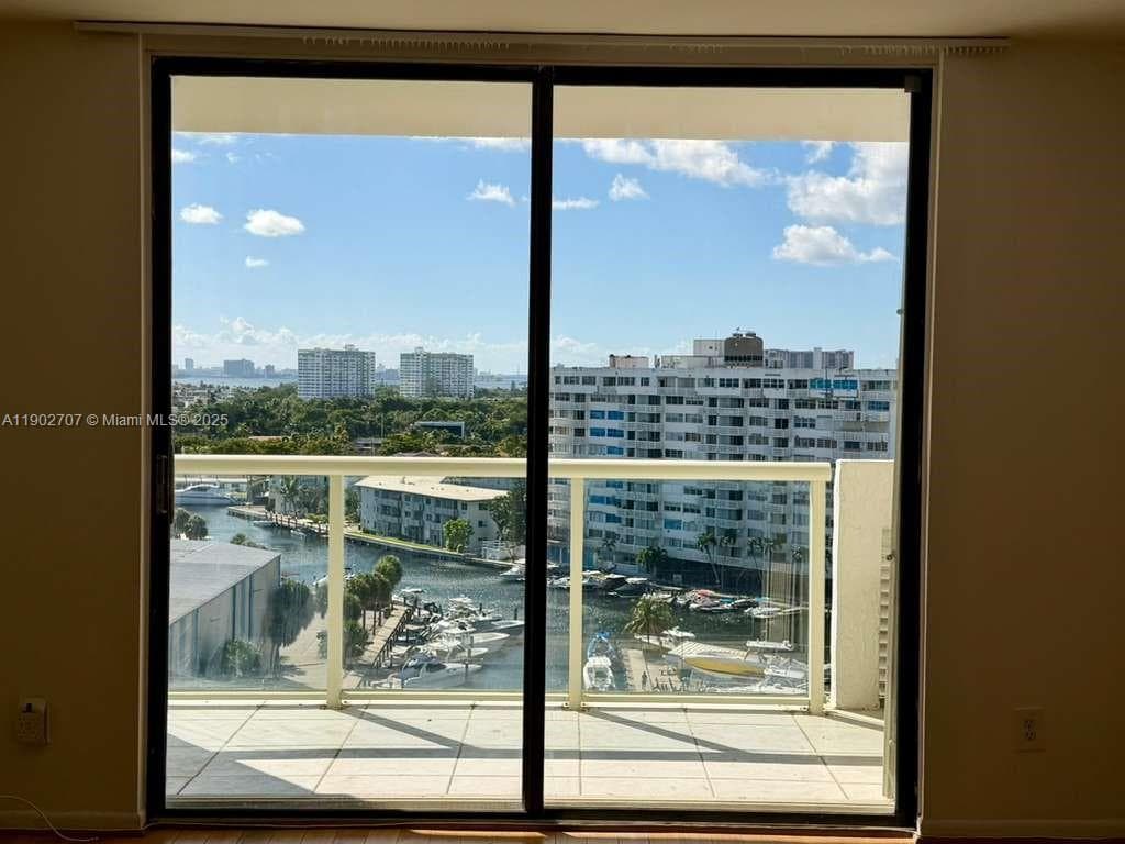Sliding Doors to Balcony