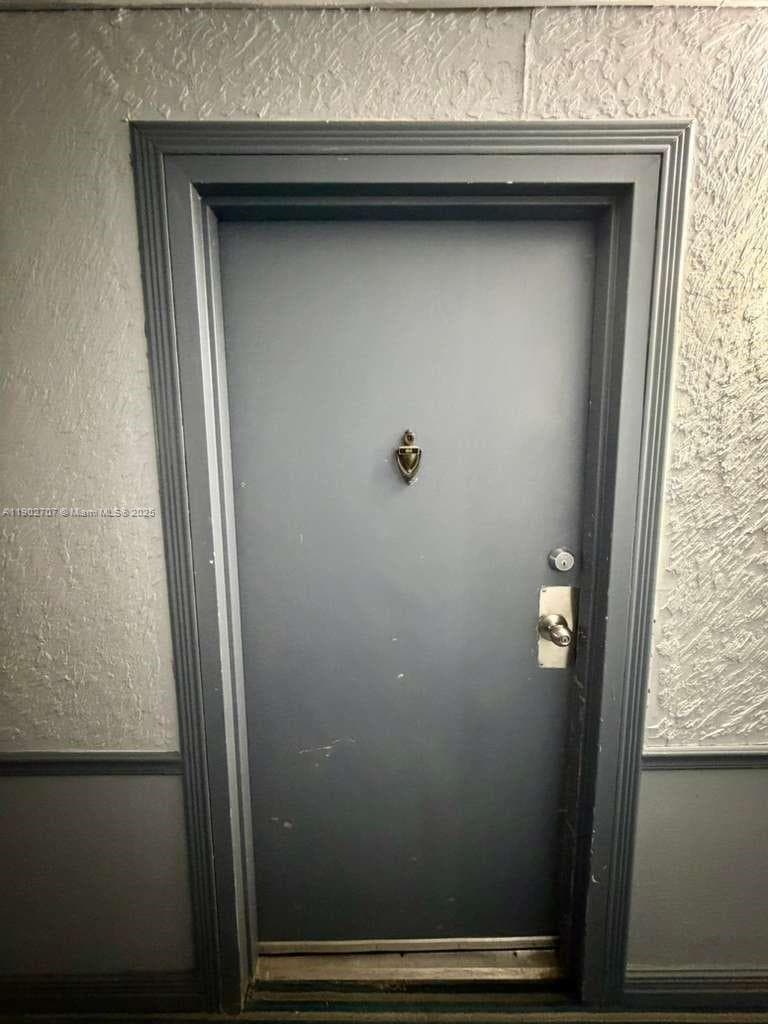 Unit (1012) Entrance