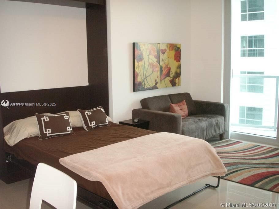 Latitude on the River · #1906 in Miami - Photo 5