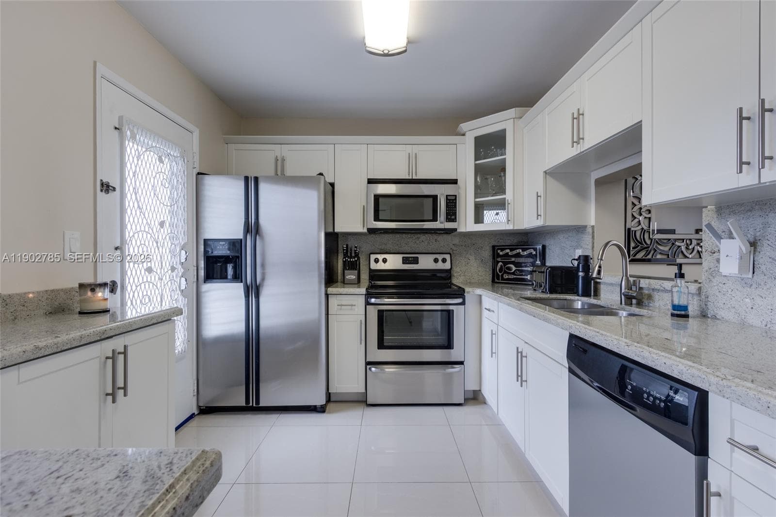 MEADOWBROOK · #208 in Hallandale Beach - Photo 3