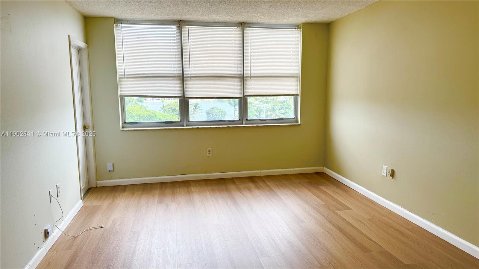 JADE WINDS GROUP - · #705-2 in Miami - Photo 15