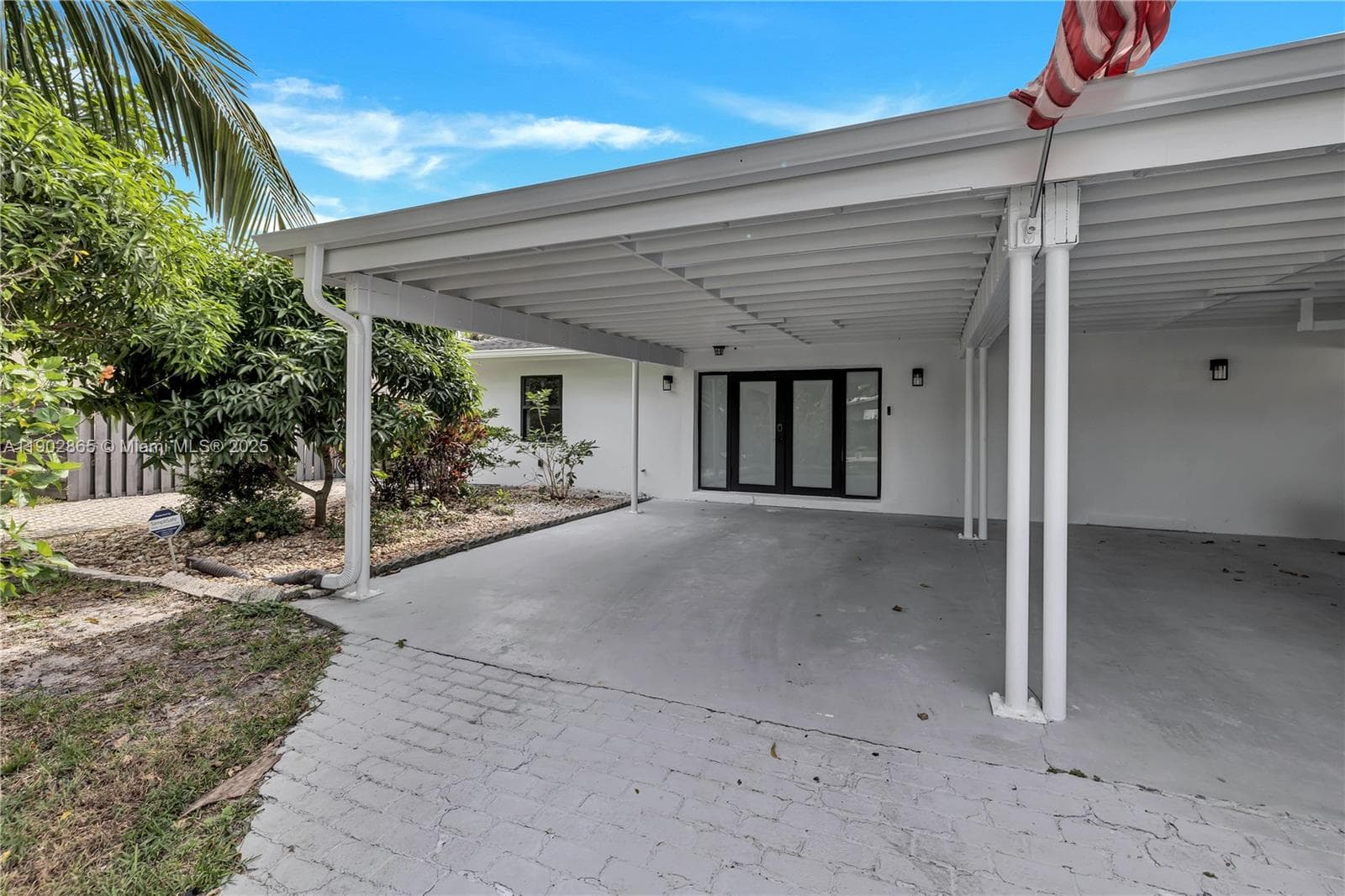 1608 SW 5th Ct photo 32