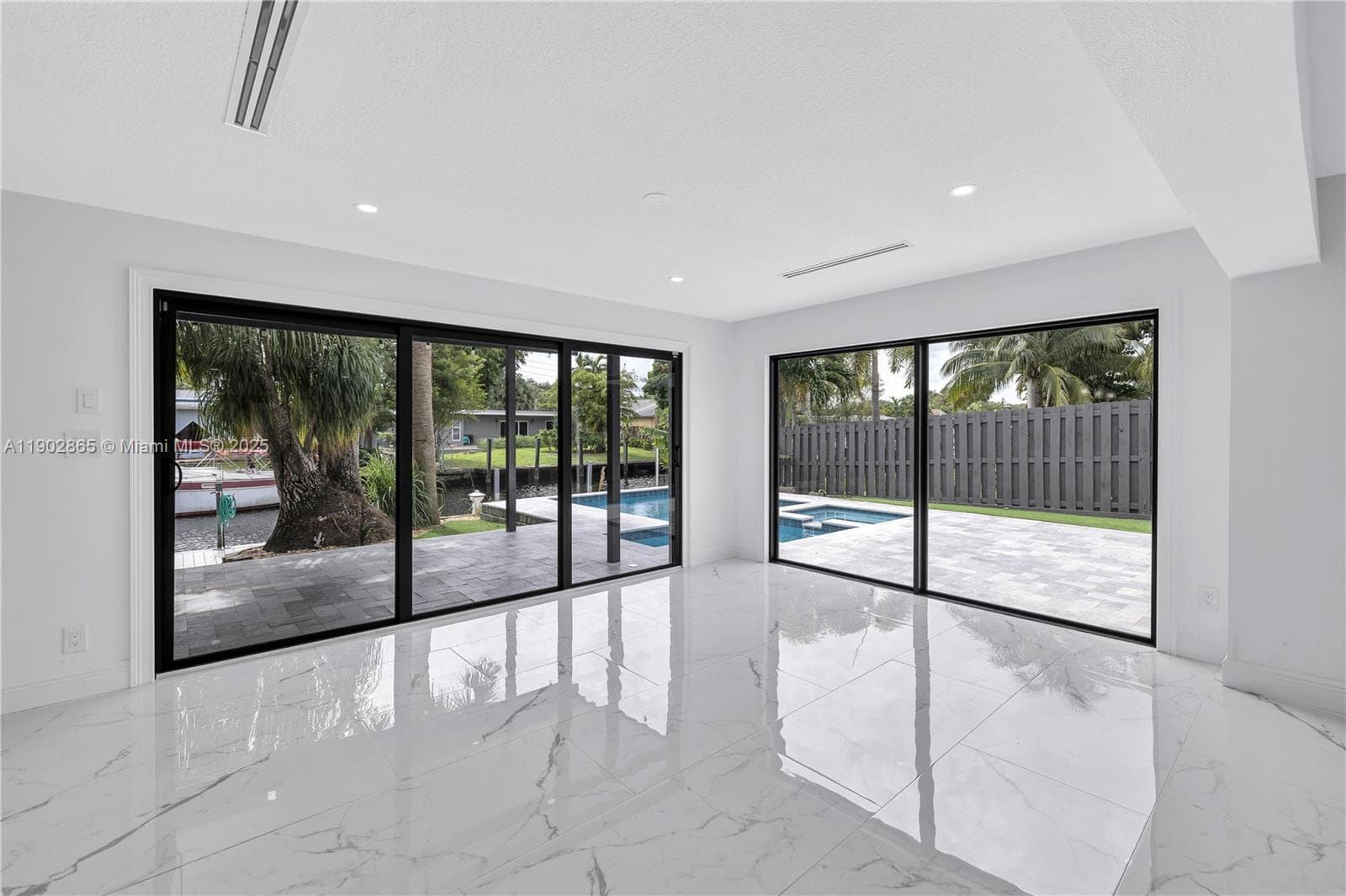 1608 SW 5th Ct photo 9