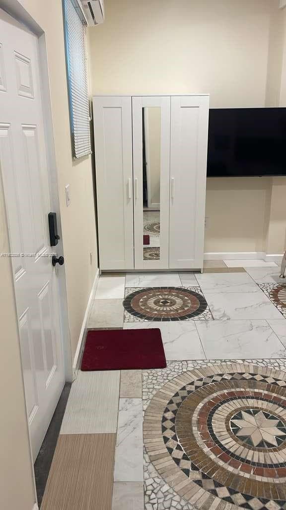 OCEANSIDE SEC ISLE OF NOR · #101 in Miami Beach - Photo 2