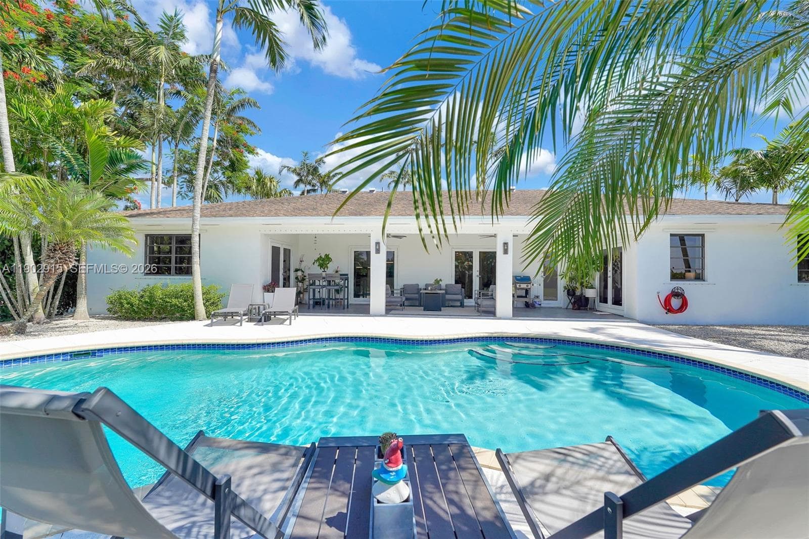 Pool/Patio