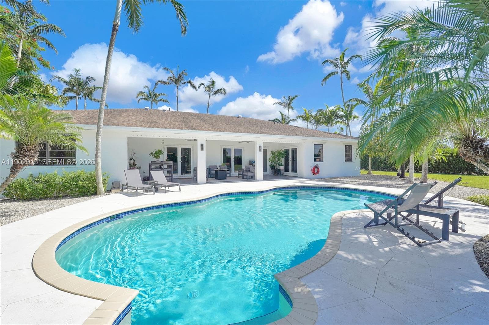 Pool/Patio