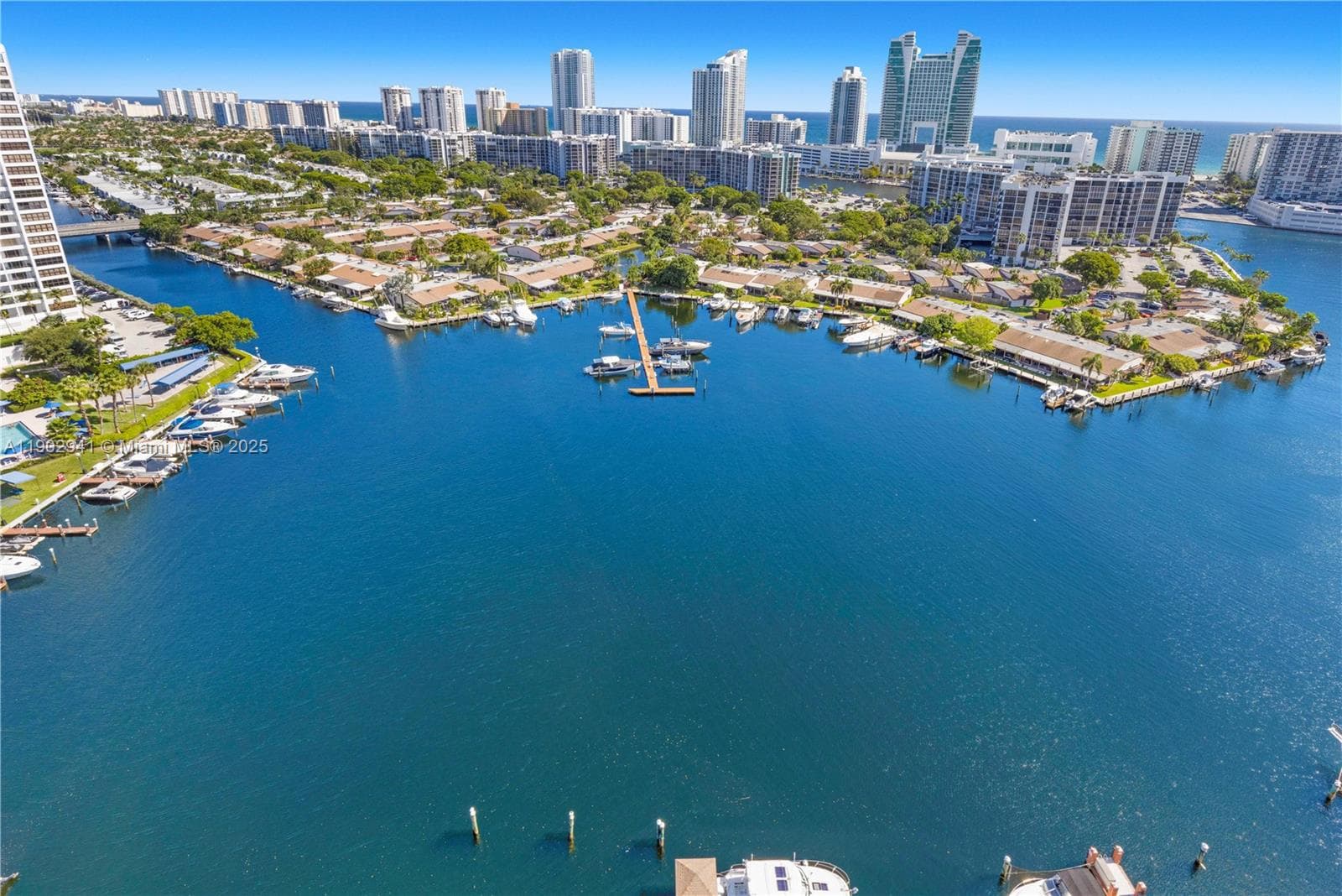 ANCHOR BAY CLUB · #PH2A in Hallandale Beach - Photo 2