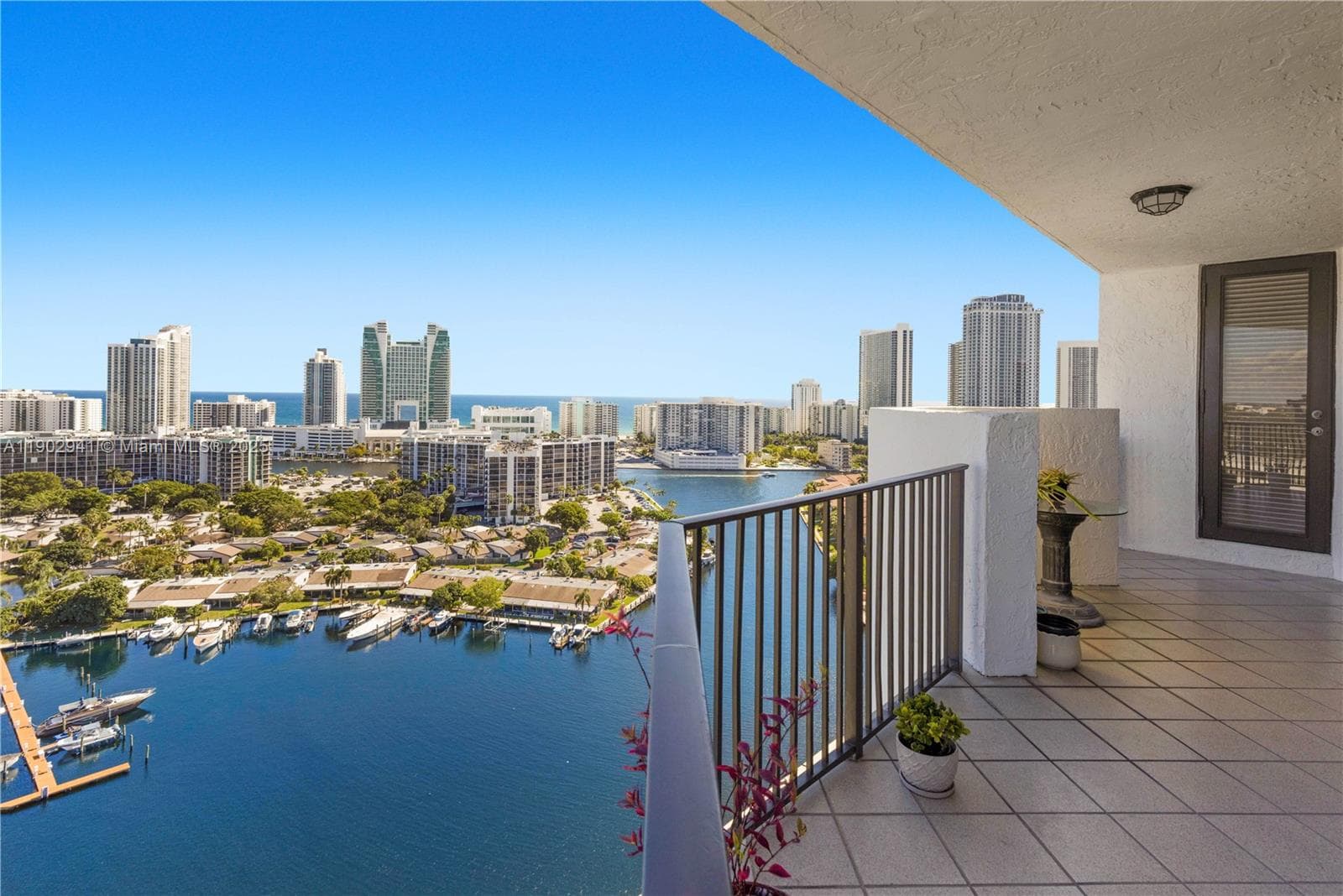 ANCHOR BAY CLUB · #PH2A in Hallandale Beach - Photo 5