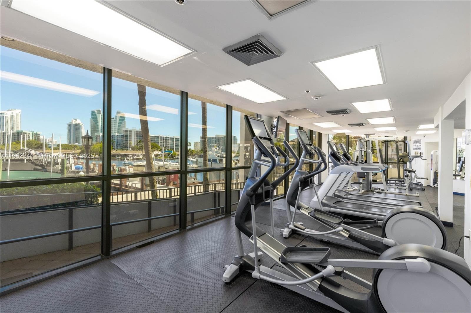 ANCHOR BAY CLUB · #PH2A in Hallandale Beach - Photo 49