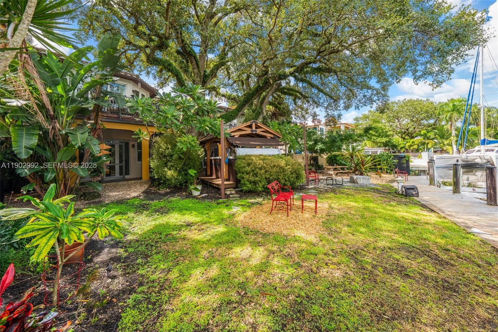 1115 SW 5th Pl photo 31