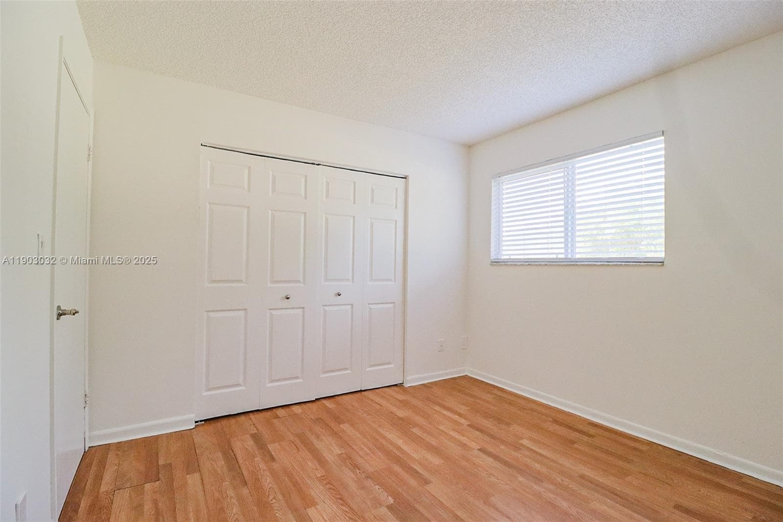 SUMMER LAKE · #105 in Oakland Park - Photo 10