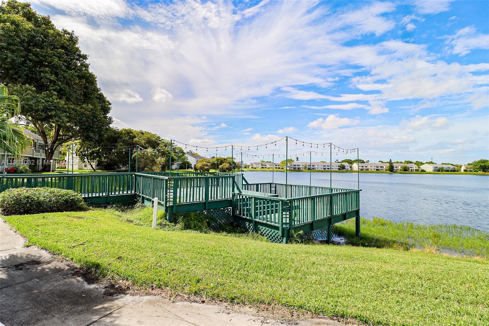 SUMMER LAKE · #105 in Oakland Park - Photo 25