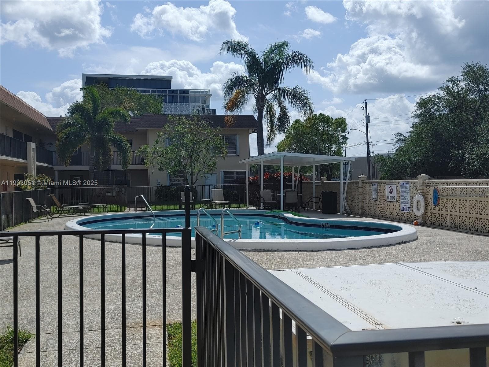 STRAND PLAZA CONDO · #108 in Hallandale Beach - Photo 13