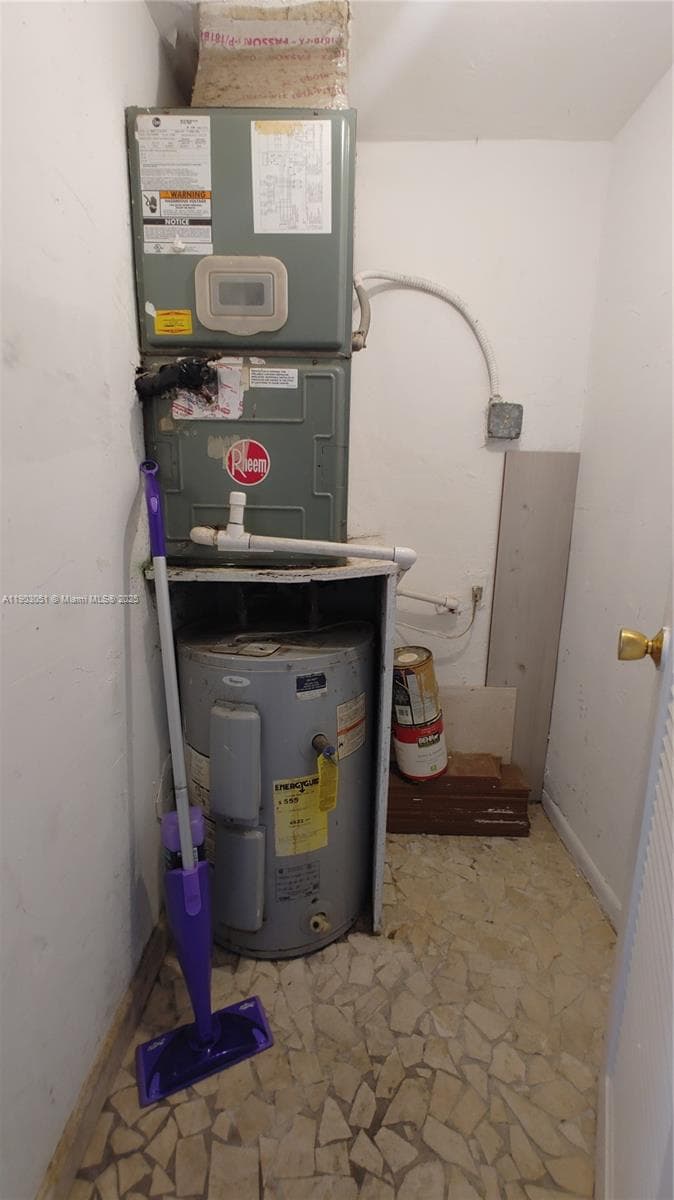 STRAND PLAZA CONDO · #108 in Hallandale Beach - Photo 8